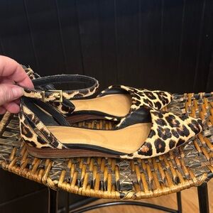 Crown Vintage Leopard Flats Buckle Ankle Strap Sz 7